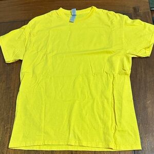 Gildan Bright Yellow Men's Short Sleeve Tee